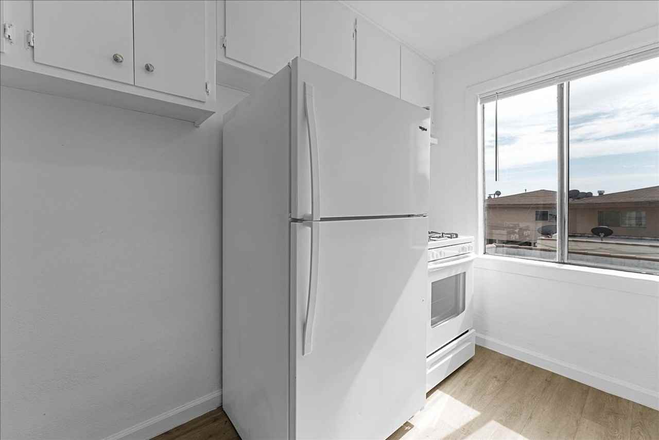 13106 S Vermont Ave #06 - Photo 4 of 15
