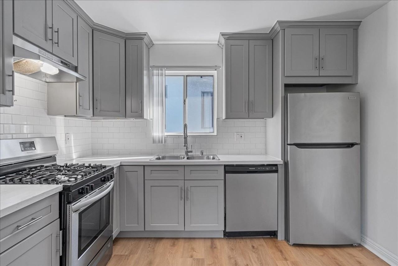 7733 Laurel Canyon Blvd #07 - Photo 3 of 18