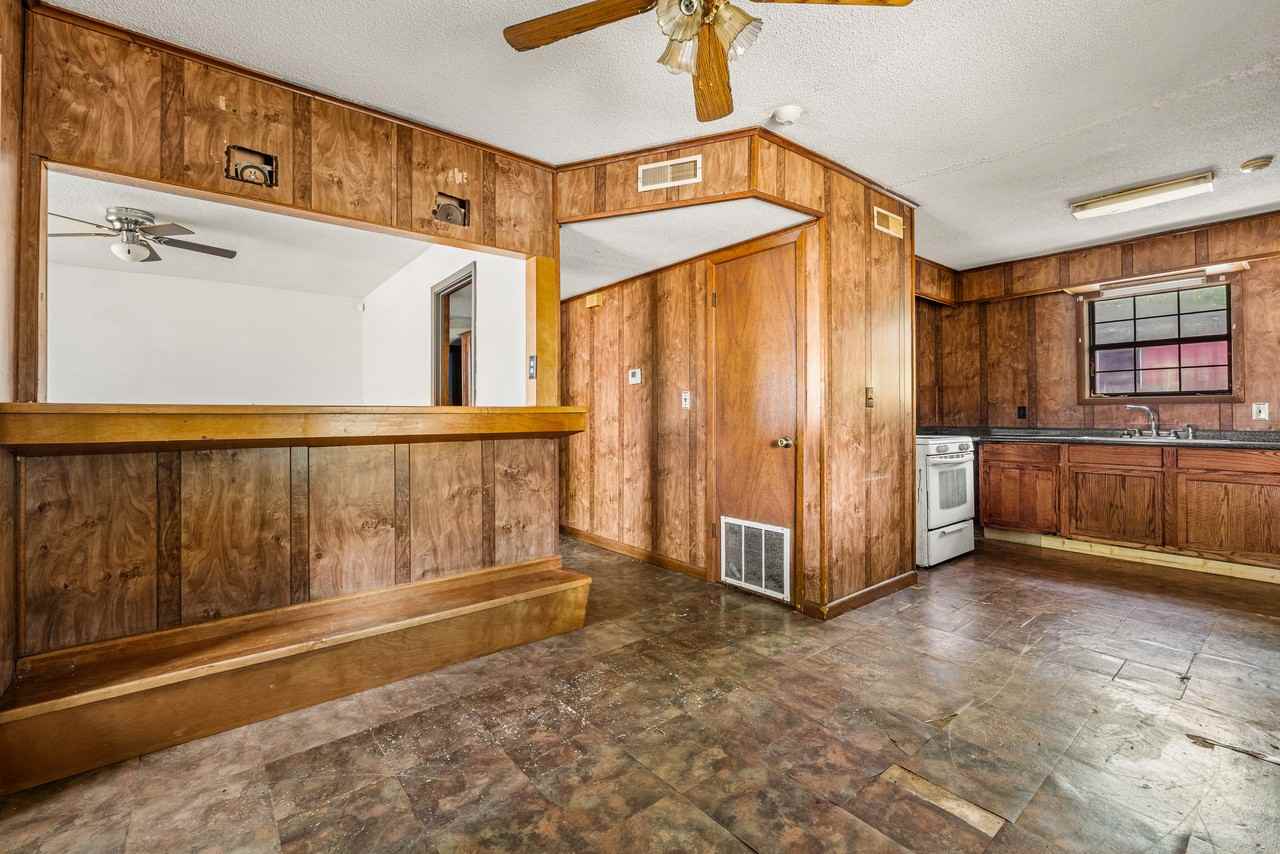 160 Bray St #1 - Photo 5 of 11
