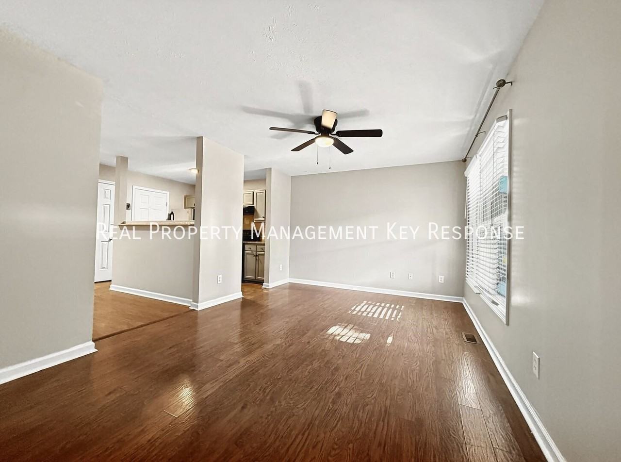 932 11th Ave N - Photo 2 of 20