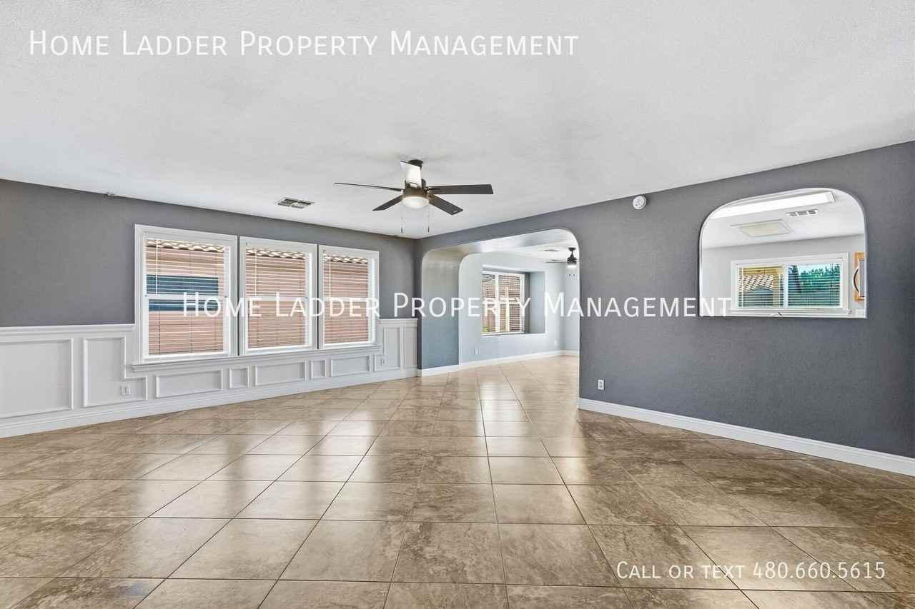 8311 E Posada Ave - Photo 3 of 28