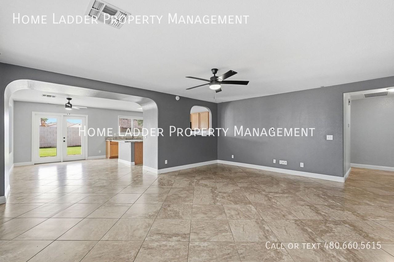 8311 E Posada Ave - Photo 4 of 28
