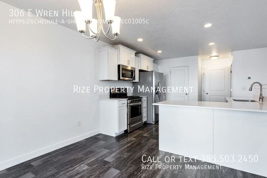 306 E Wren Hill Ln - Photo 3 of 26