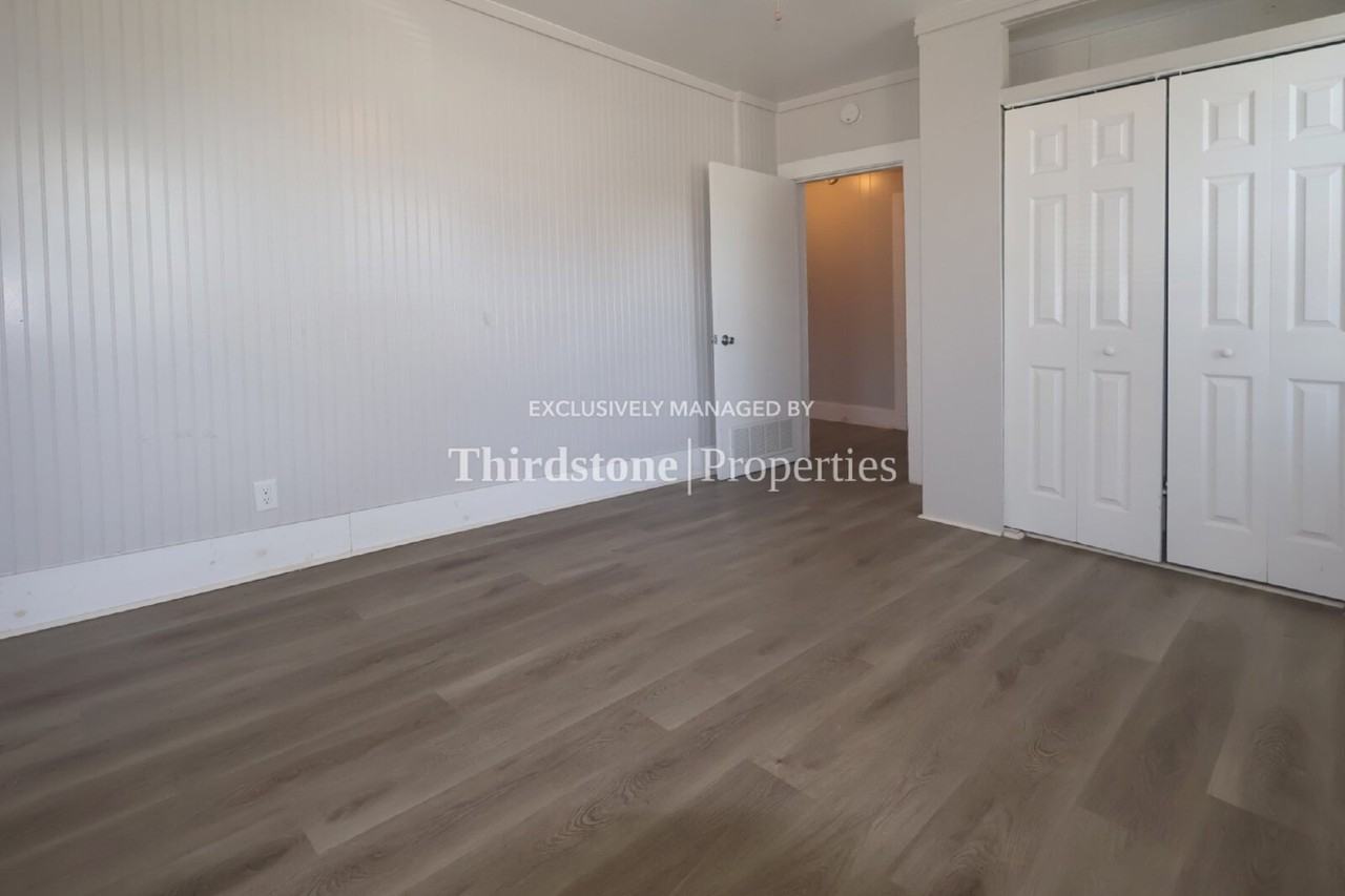 82 W 32nd St #2 - Photo 3 of 8