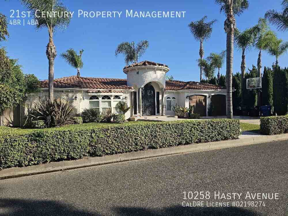 10258 Hasty Ave - Photo 2 of 43