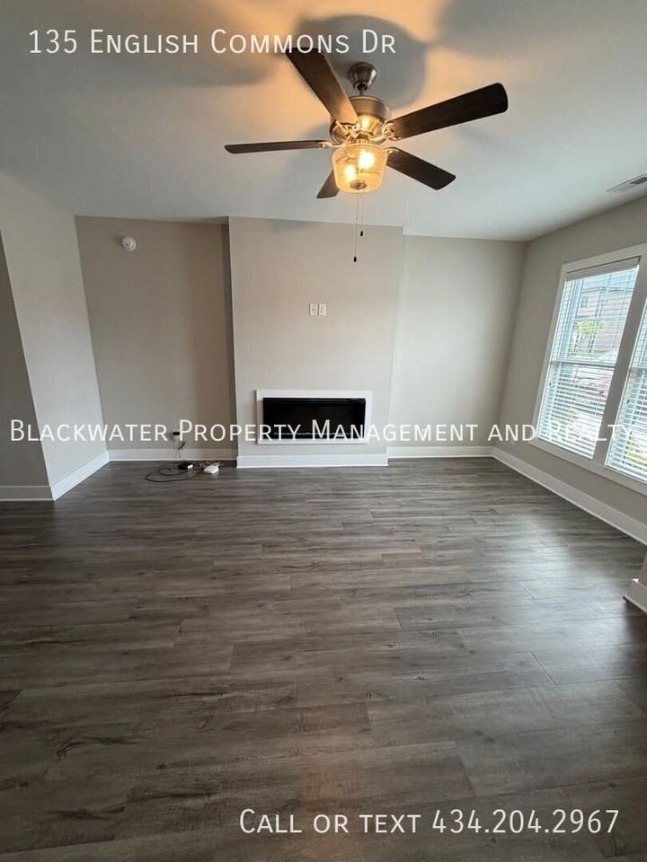 135 English Commons Dr - Photo 4 of 26