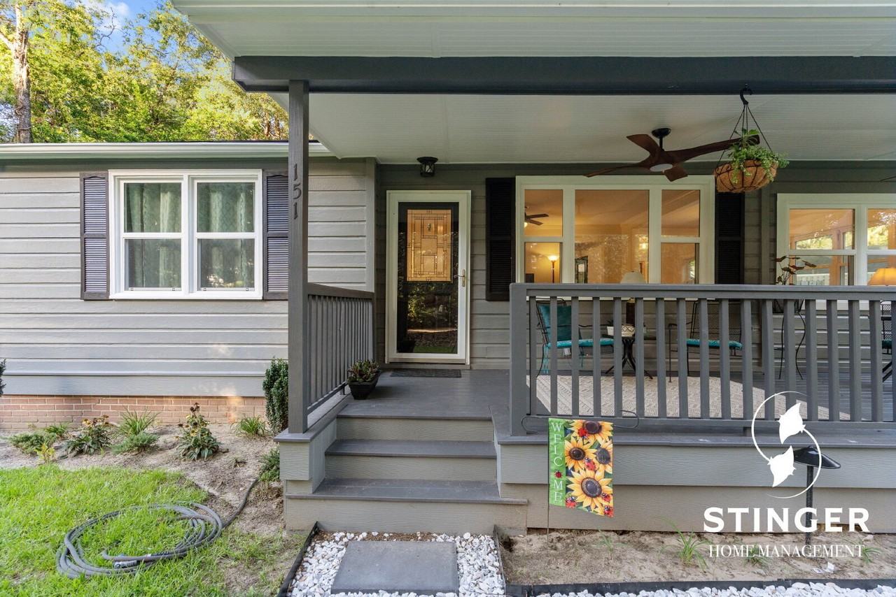 151 Williams St - Photo 3 of 35