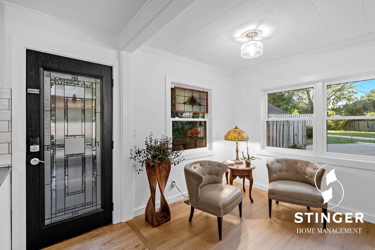 151 Williams St - Photo 6 of 35