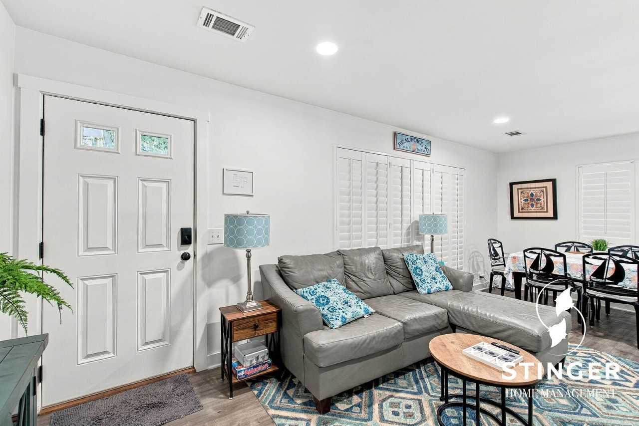 1700 Lafayette St - Photo 4 of 37