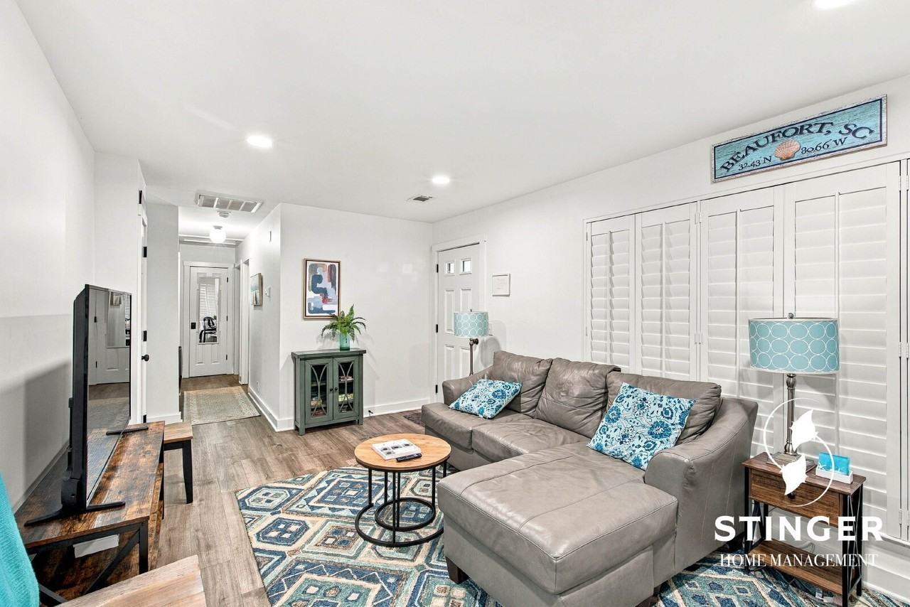 1700 Lafayette St - Photo 6 of 37