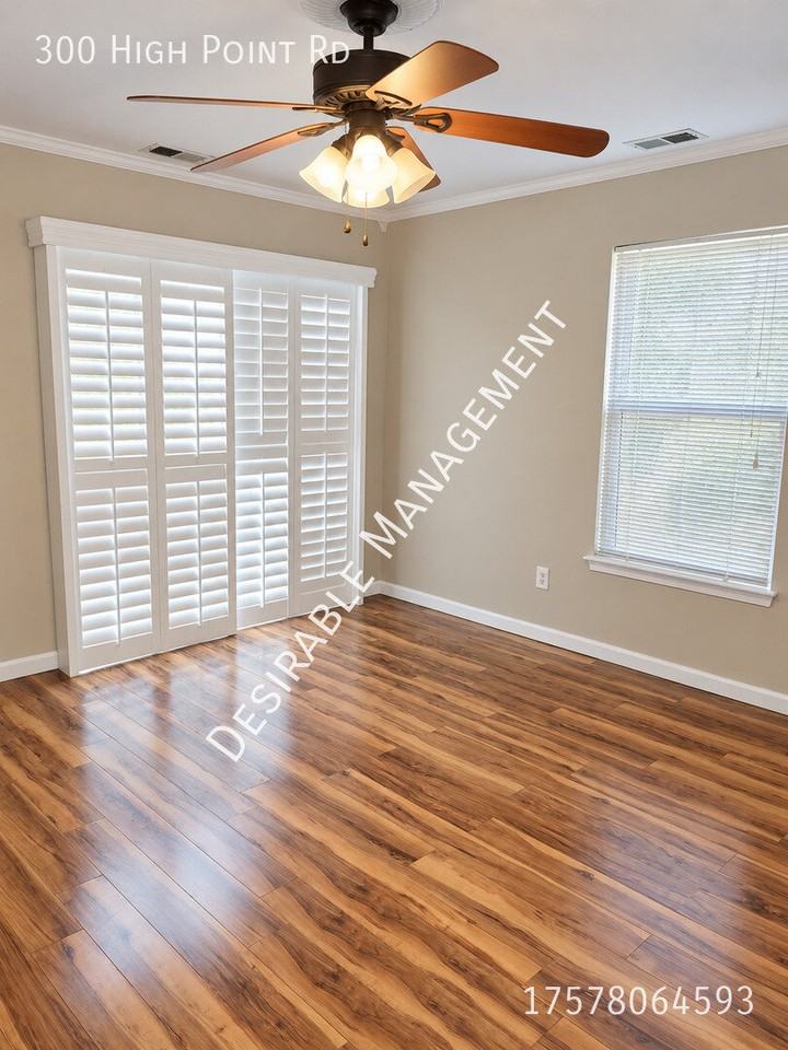300 High Point Rd - Photo 7 of 30