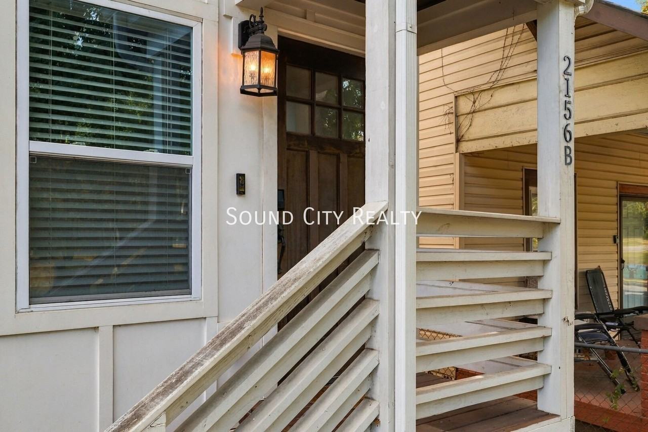 2156B Sadler Ave - Photo 3 of 39
