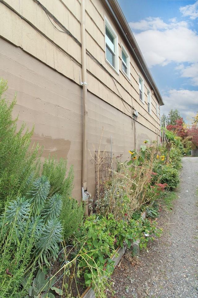 5944 5944 & 5948 NE 30th Ave - Photo 2 of 18