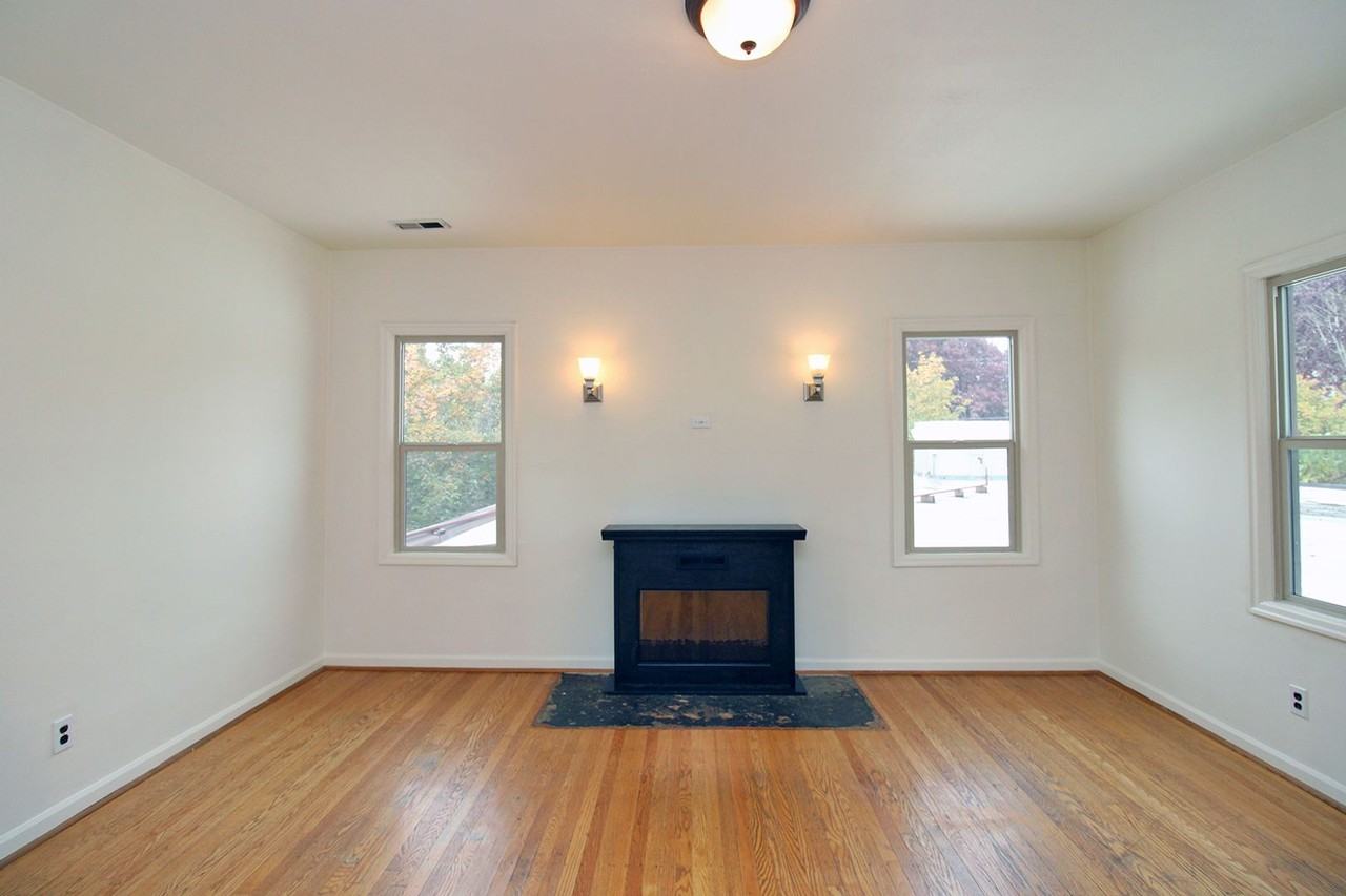 5944 5944 & 5948 NE 30th Ave - Photo 5 of 18