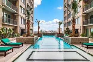 5350 Crawford St #B1 - Photo 1 of 1