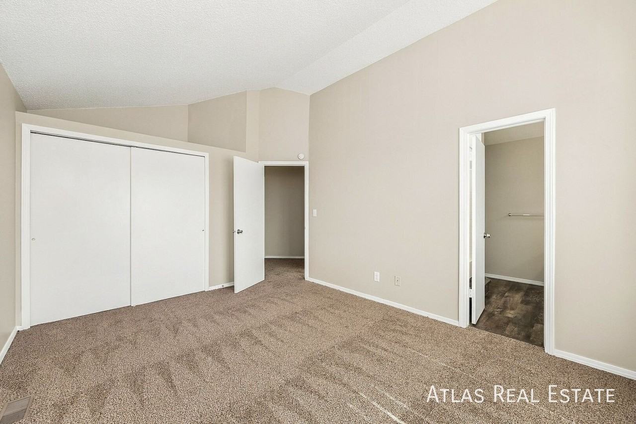 6658 Chantilly Pl - Photo 7 of 21