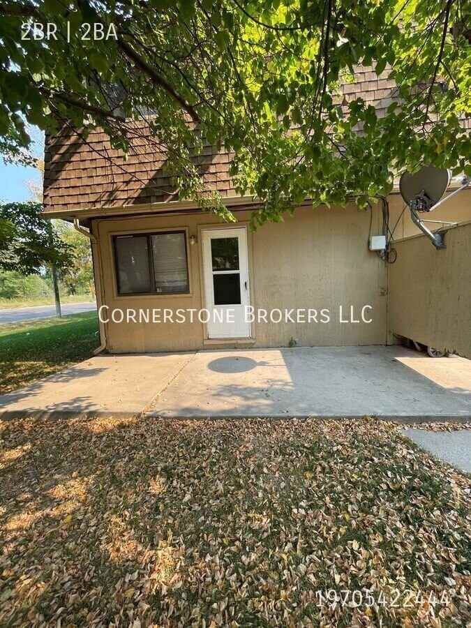 728 Lincoln St - Photo 4 of 21