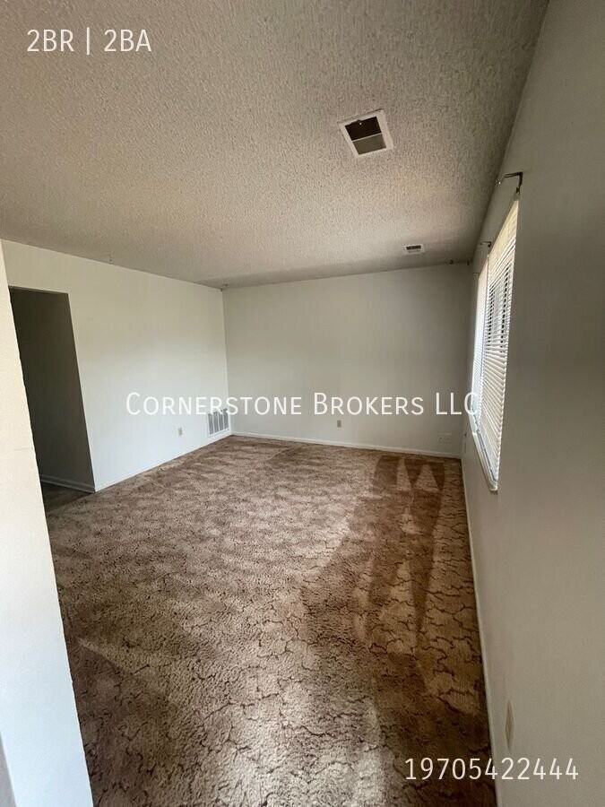 728 Lincoln St - Photo 6 of 21