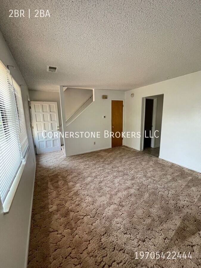 728 Lincoln St - Photo 7 of 21