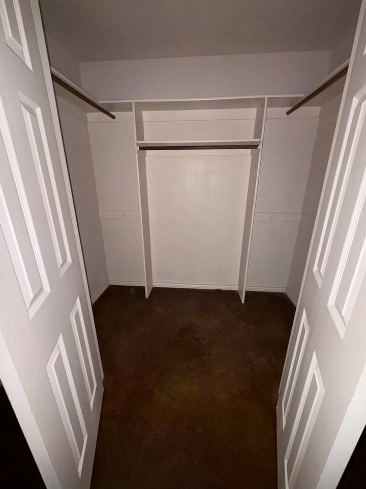 5580 Sycamore St - Photo 4 of 8