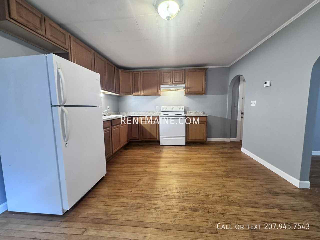 28 Lawrence Ave #1 - Photo 4 of 11