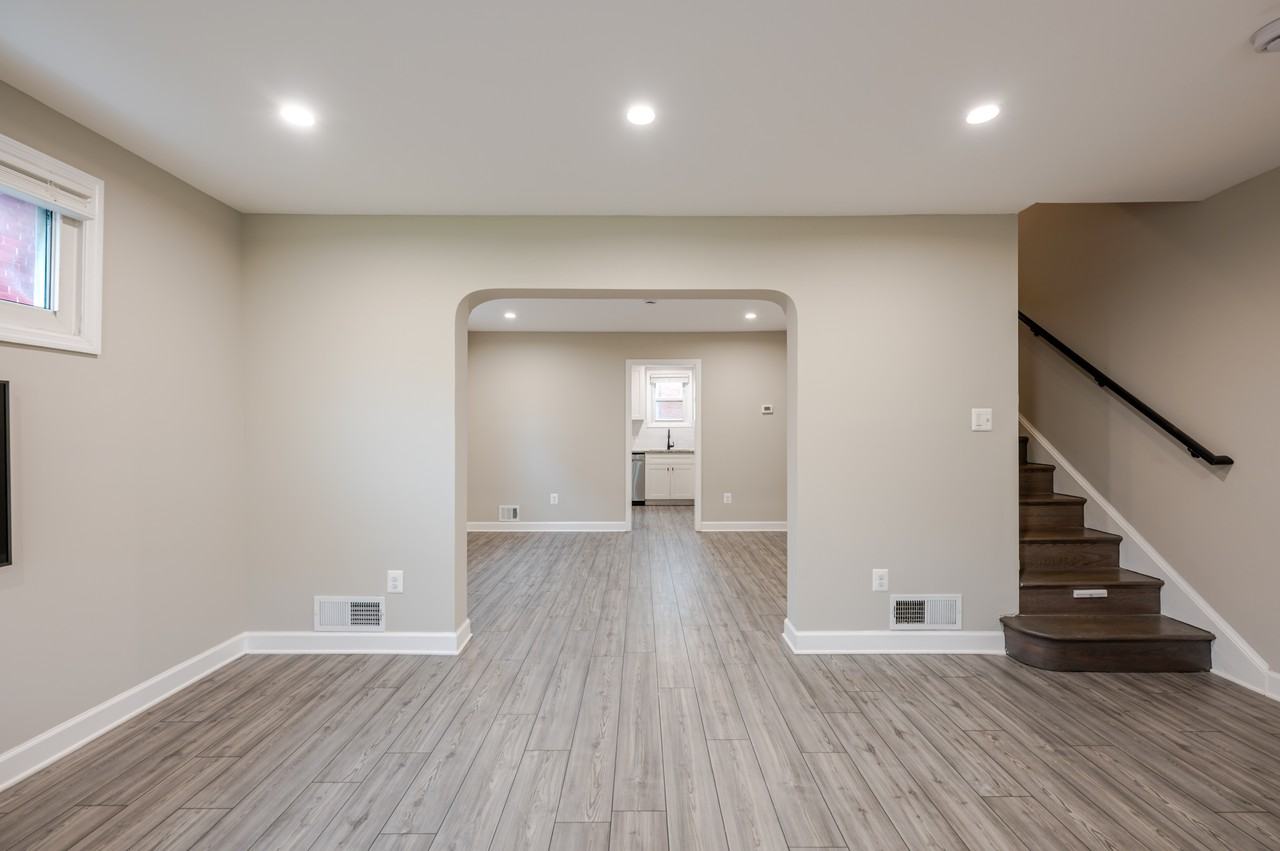 4712 Central Ave Ne - Photo 6 of 43