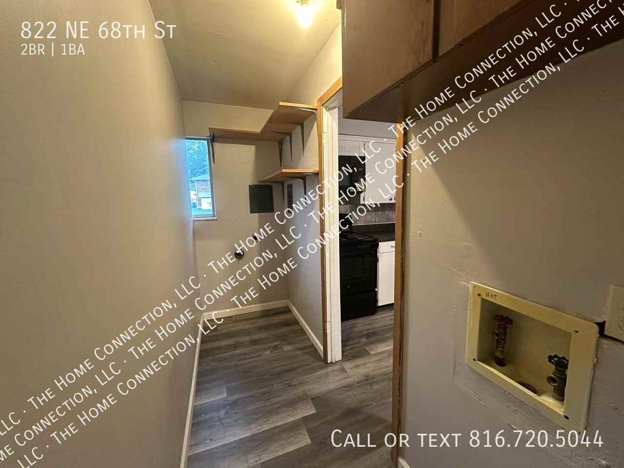 822 Ne 68th St - Photo 6 of 15