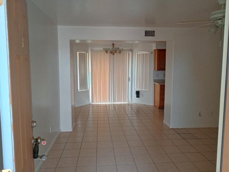 15311 S Moon Valley Rd - Photo 4 of 10