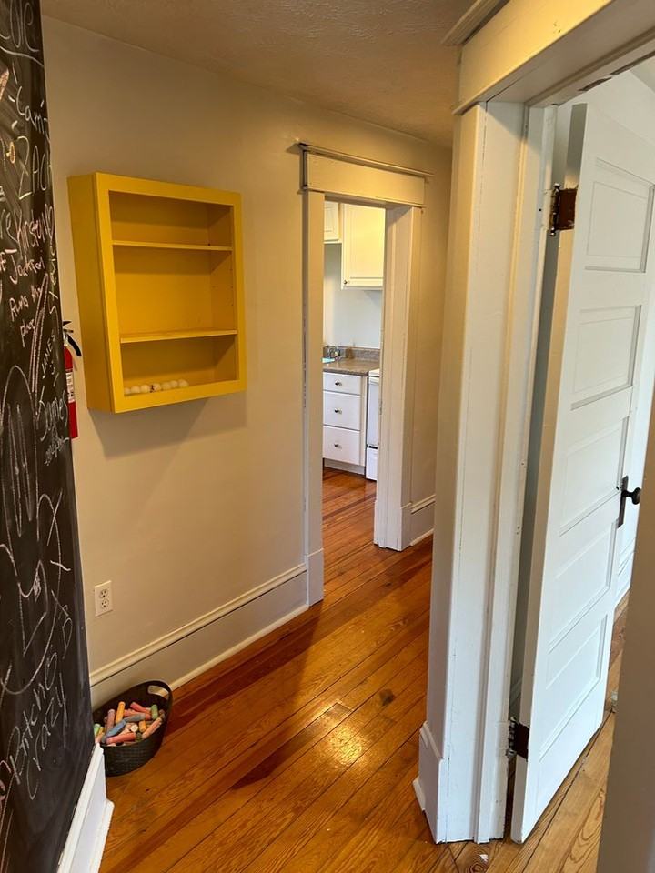 706 Progress St - Photo 2 of 35