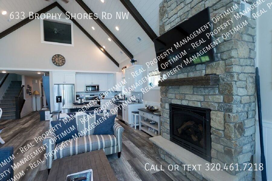 633 Brophy Shores Rd Nw - Photo 4 of 41