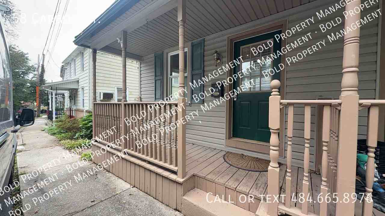 58 Carbon St - Photo 3 of 14