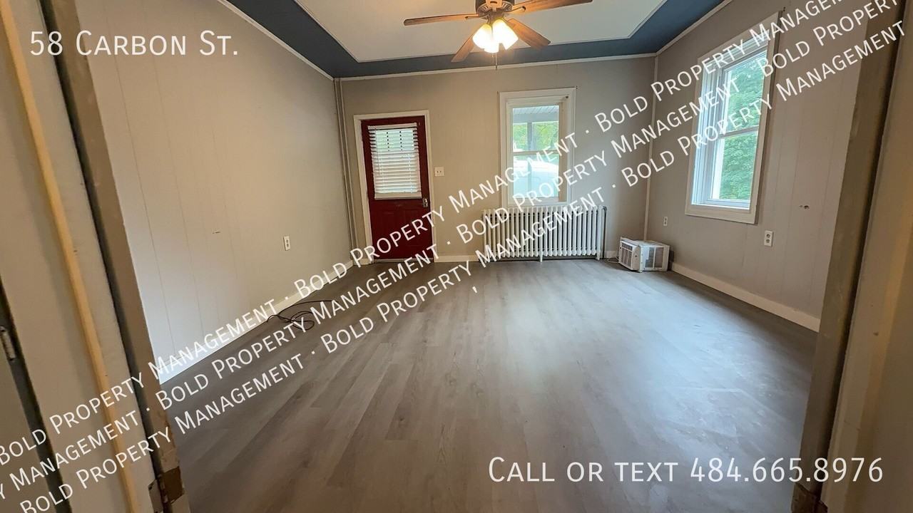 58 Carbon St - Photo 6 of 14