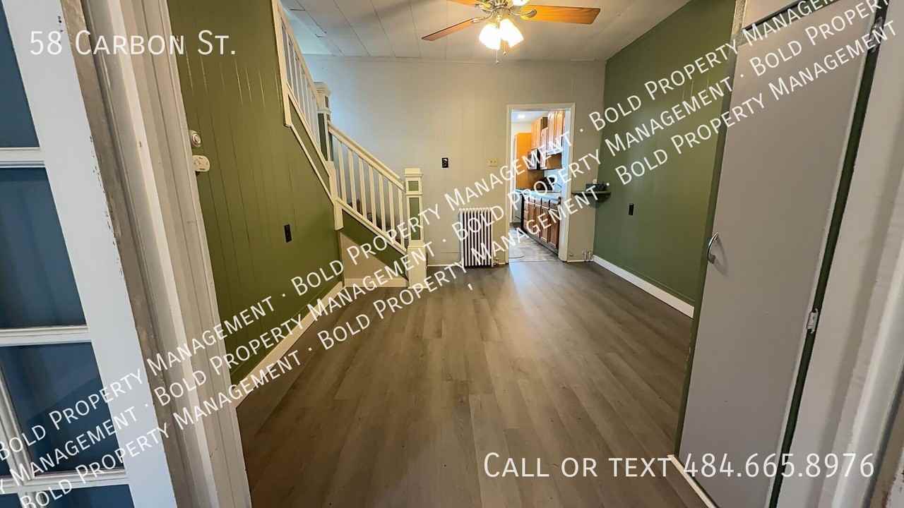 58 Carbon St - Photo 7 of 14