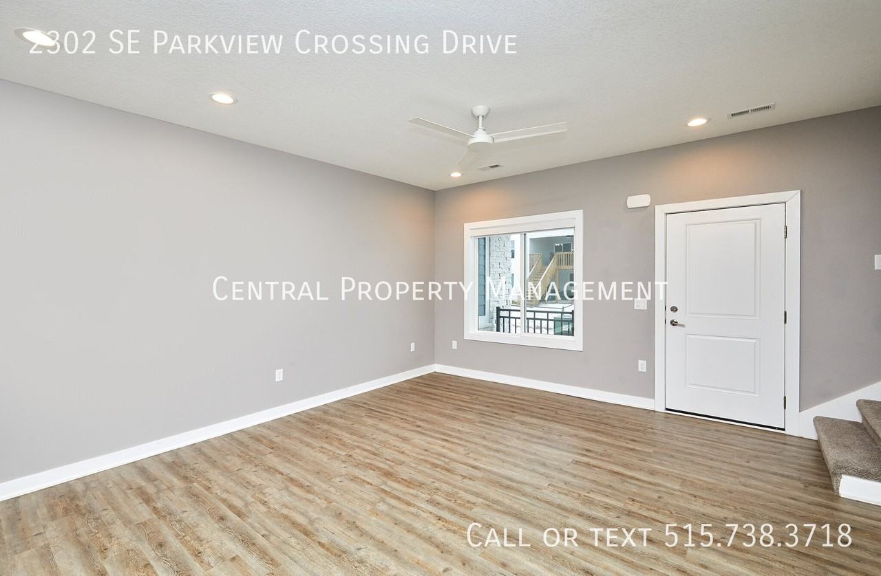 2302 Se Parkview Crossing Dr - Photo 3 of 22