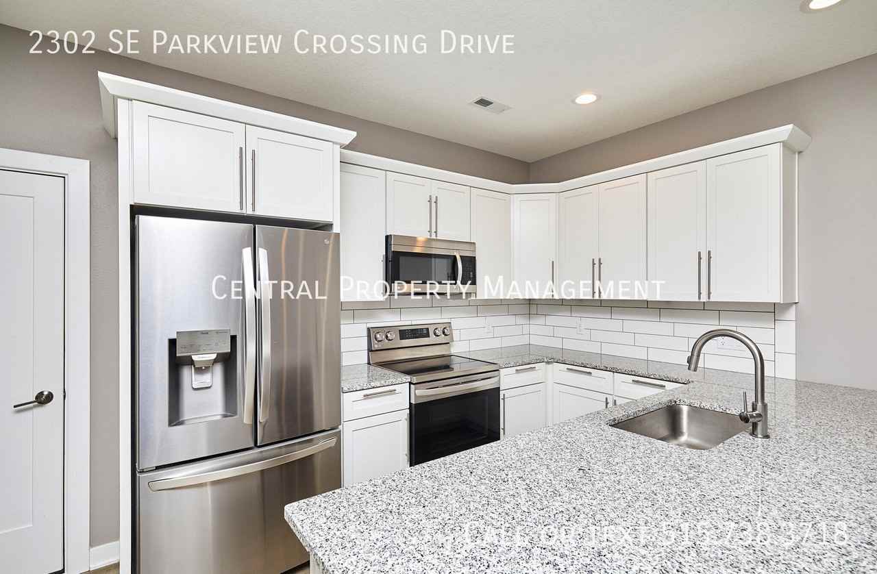 2302 Se Parkview Crossing Dr - Photo 4 of 22