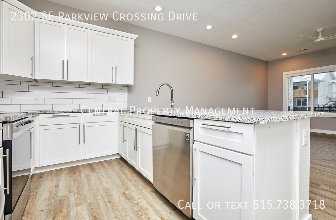 2302 Se Parkview Crossing Dr - Photo 6 of 22