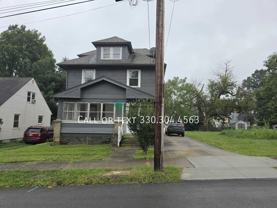1036 Oak Ave - Photo 1 of 1