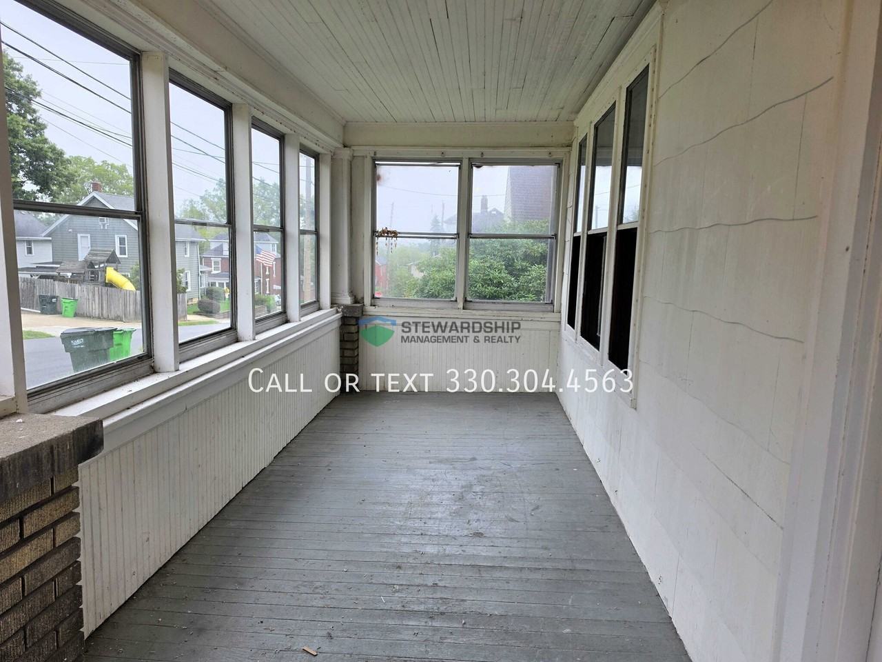 1036 Oak Ave - Photo 6 of 41