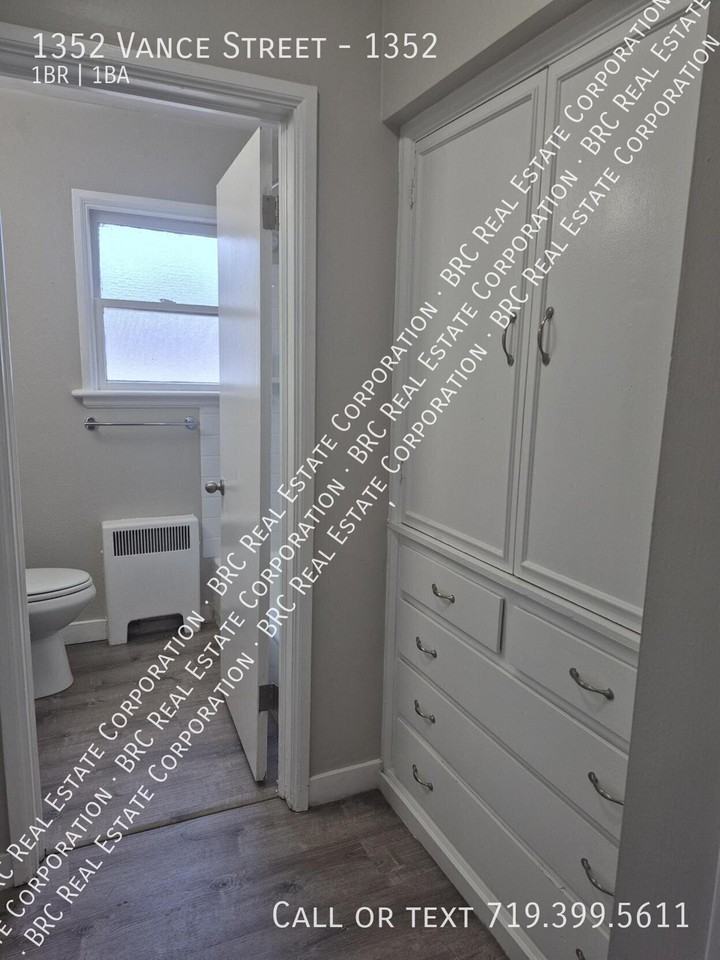 1352 Vance St #1352 - Photo 7 of 9