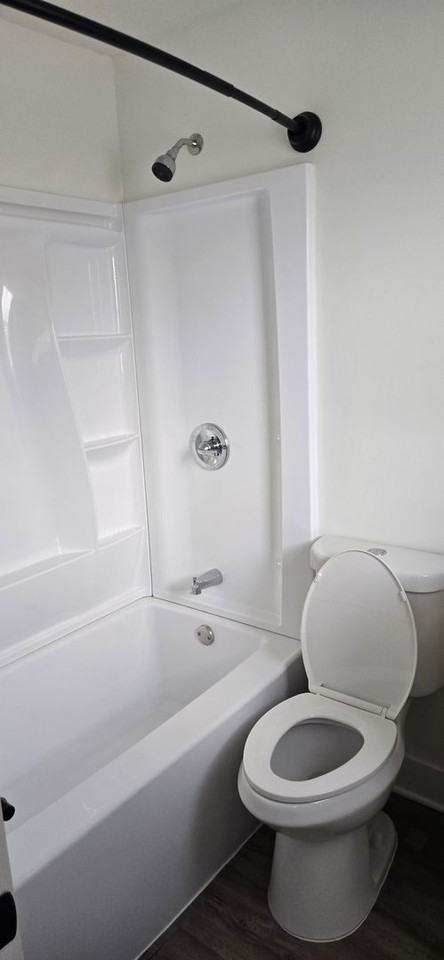 Cherry Creek Apartments - Photo 3 of 7