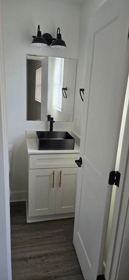 Cherry Creek Apartments - Photo 4 of 7