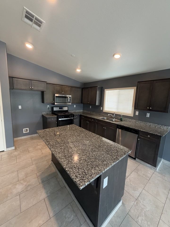 171 Boxelder Way #1 - Photo 4 of 20