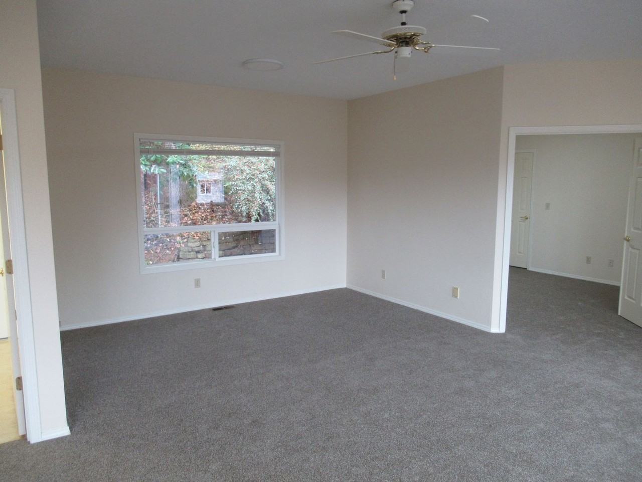 1741 Sunburst Ter Nw - Photo 7 of 20