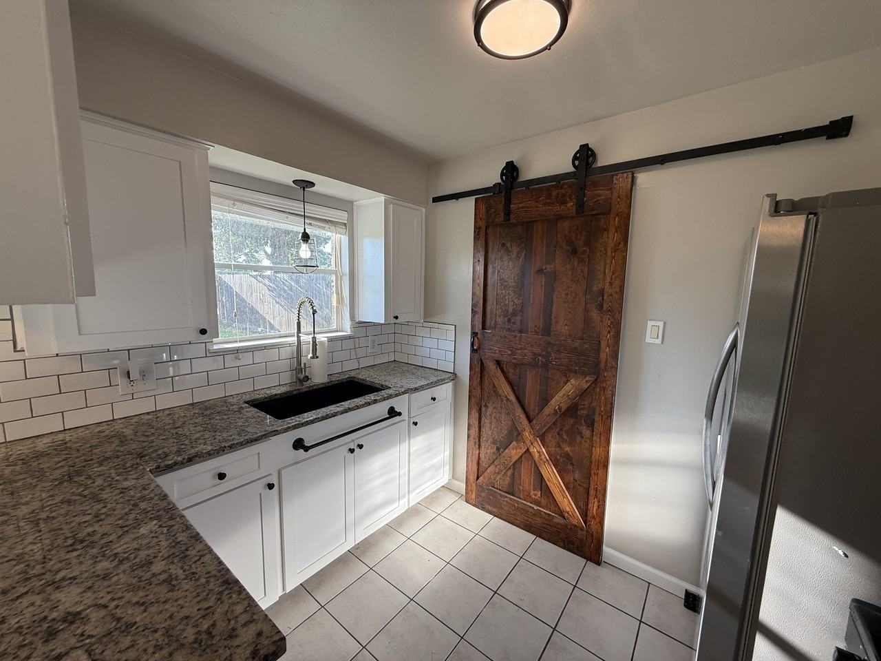 1109 N Noble Rd #1 - Photo 5 of 17