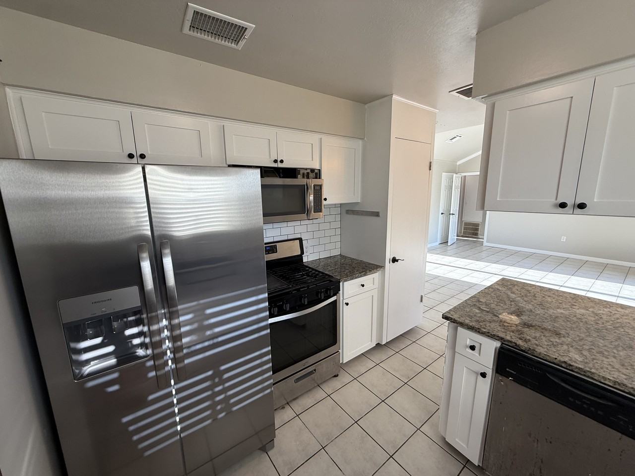 1109 N Noble Rd #1 - Photo 6 of 17