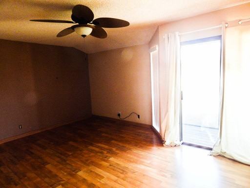36848 San Pedro Dr - Photo 4 of 10