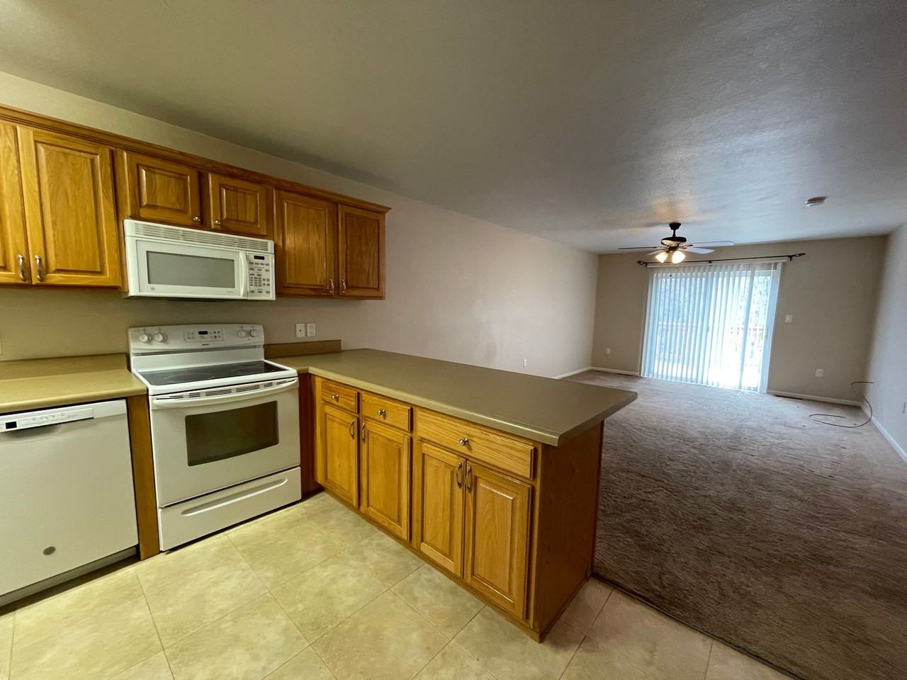 1216 Sundance Dr - Photo 4 of 14