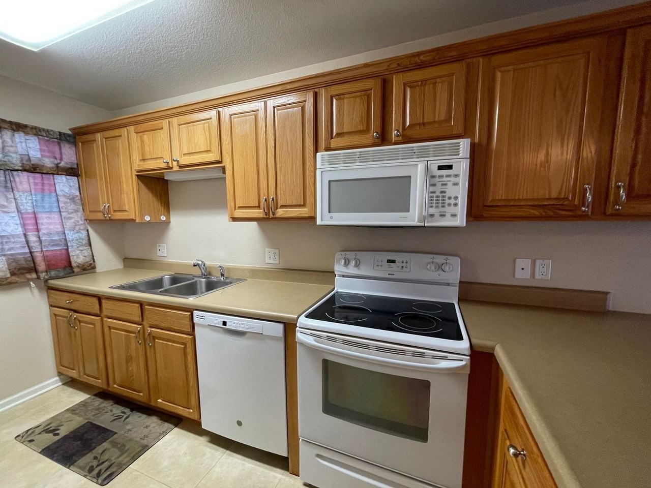 1216 Sundance Dr - Photo 5 of 14