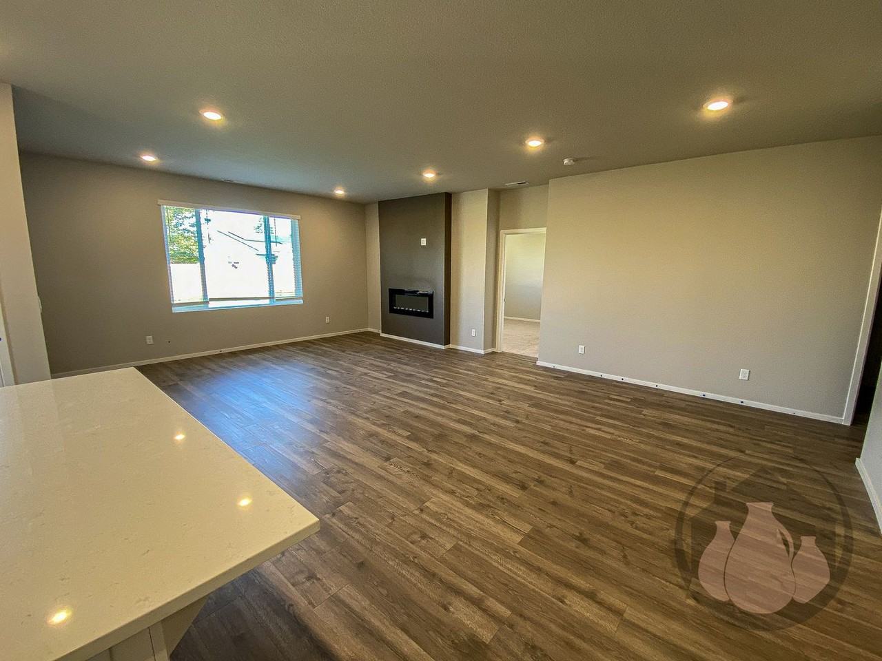 2333 Ben Brown Dr - Photo 5 of 17