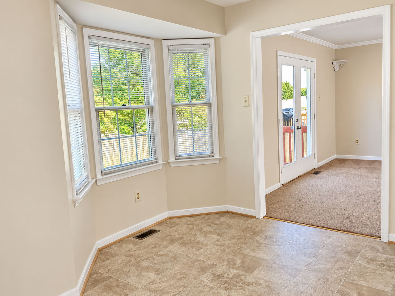 6190 Midnight Dr - Photo 7 of 19
